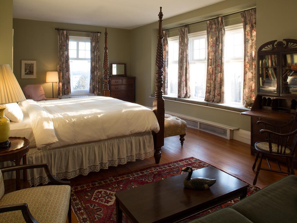 The Manor Inn Castine Buitenkant foto